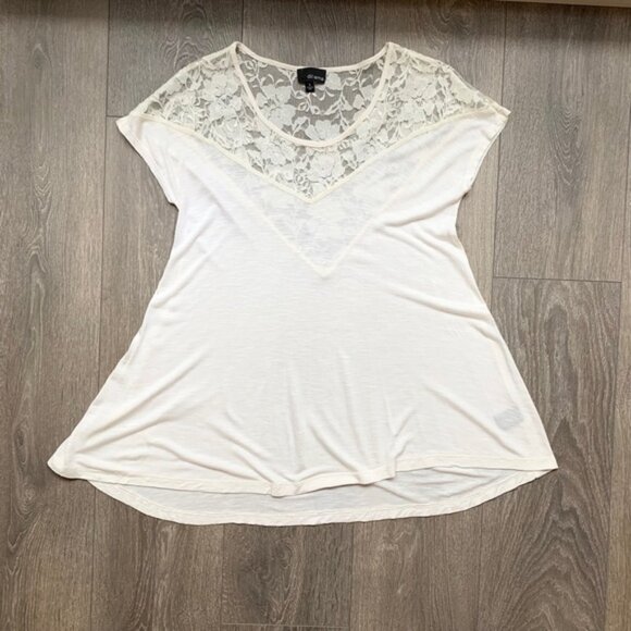 Aritzia Dilemma Lace T-Shirt Blouse Top Short sleeve Ivory Cream Flowy Size S - Picture 3 of 13